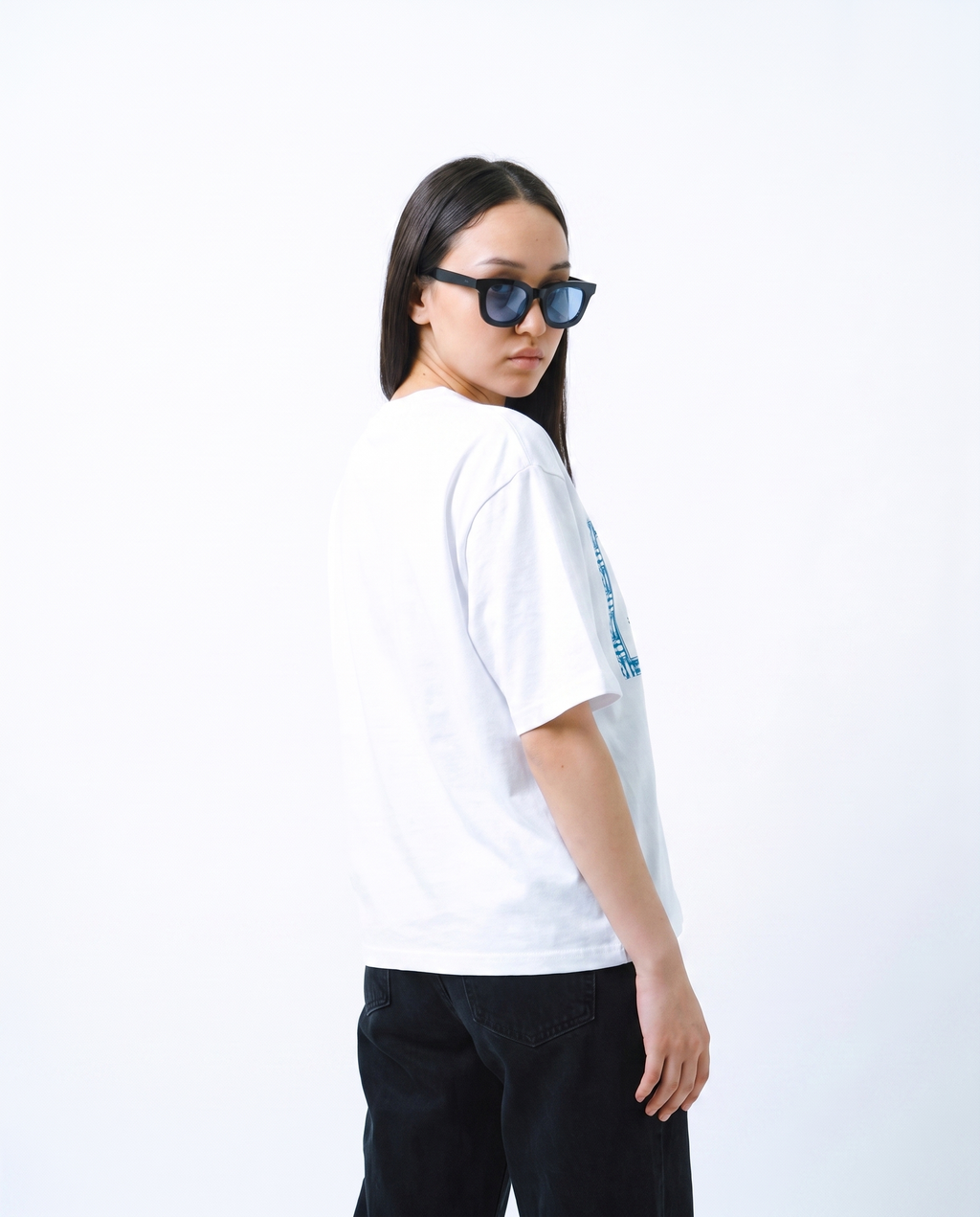 TRAUMA PROTOCOL / فكر وأنجز" GRAPHIC TEE